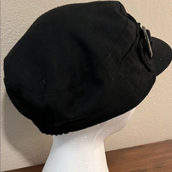 Mudd Black Women's Hat with Buckle Detail - Picture 2 of 5